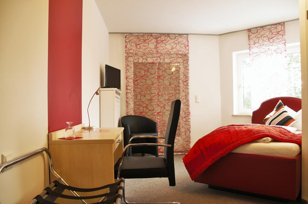 Park Ambiente Friedberg Hotel Фридберг Екстериор снимка